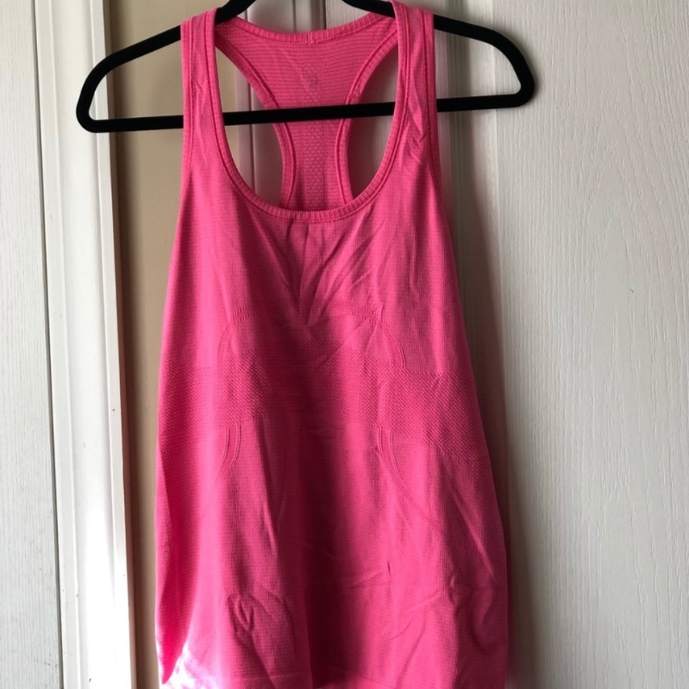 Lululemon Swiftly Tech Tank Size 10
